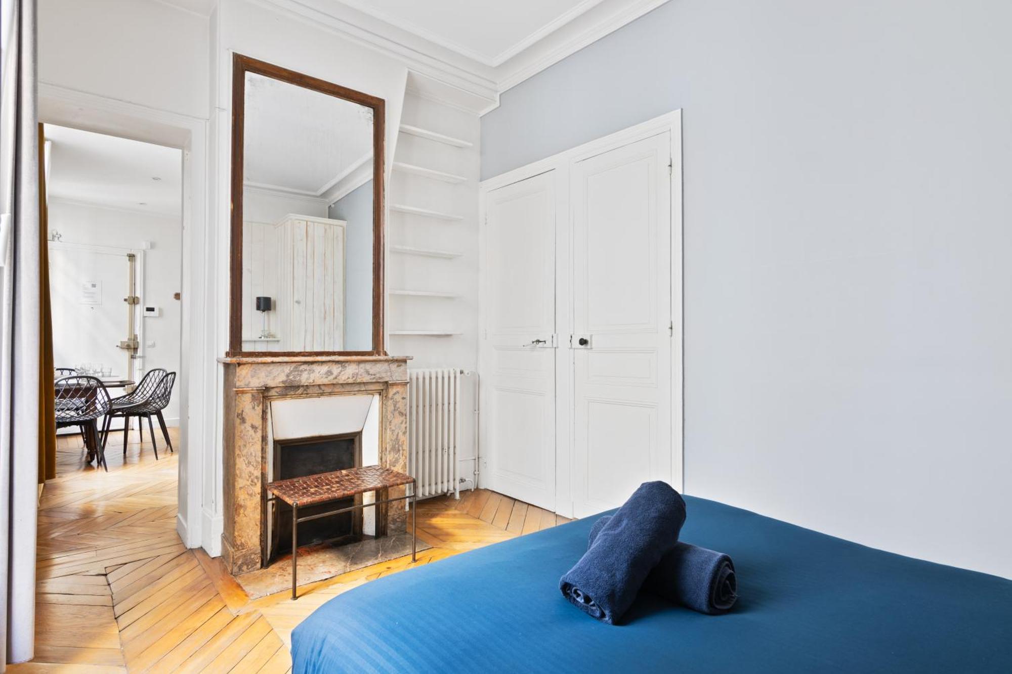 Appartement Quartier Champ De Mars Free Netflix Paris Exterior photo